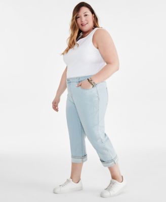 Curvy fit capris hotsell