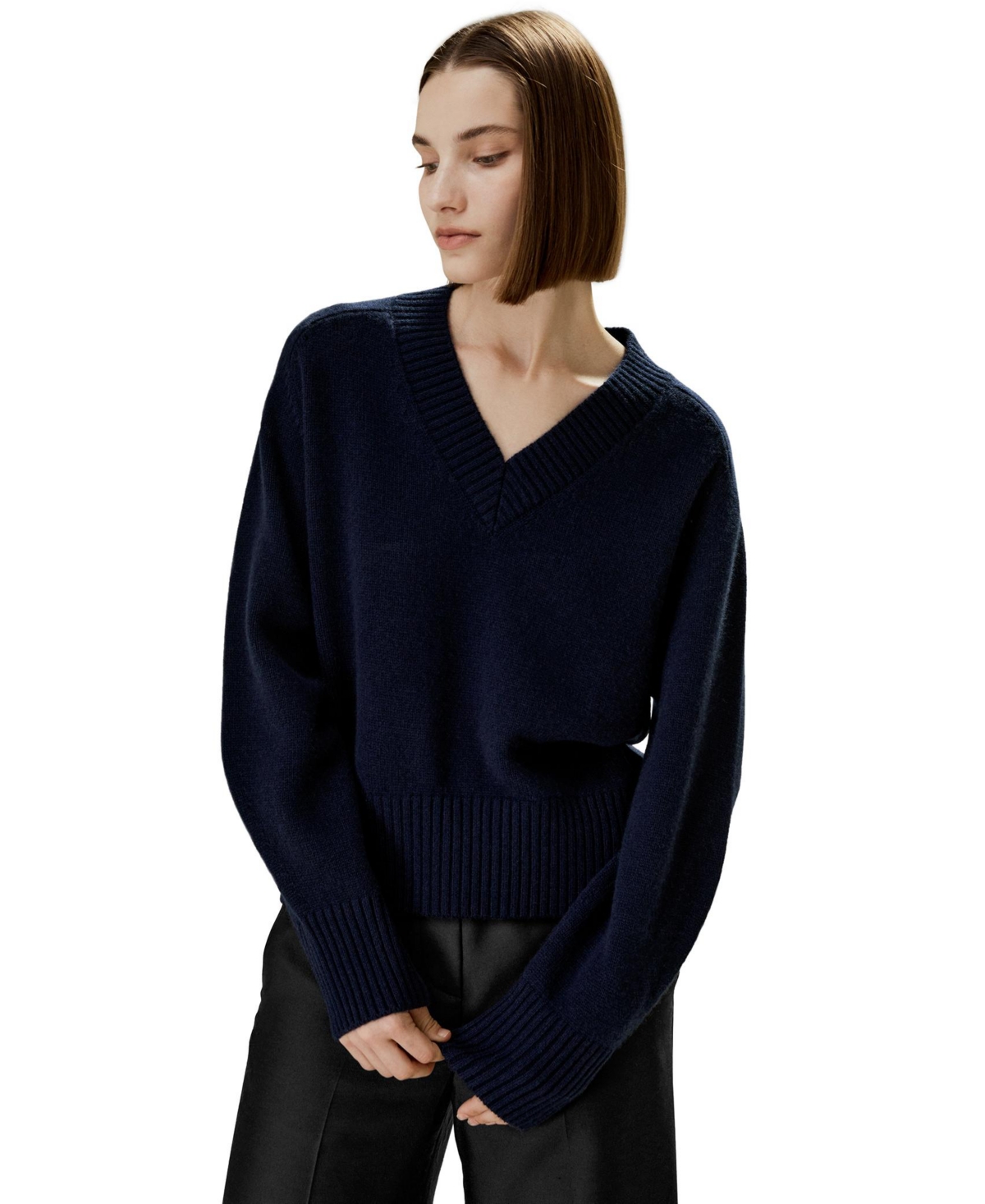 V-Neck Relaxed Fit Wool Cashmere Blend Sweater for Women - Navy blue