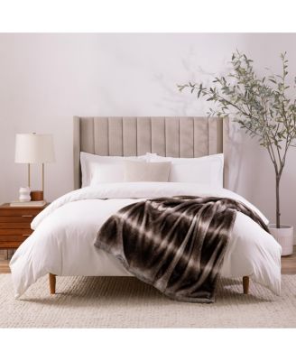 Bronze Moon Faux Fur Oversized Throw Blanket with Gift Box, 50" x 70"