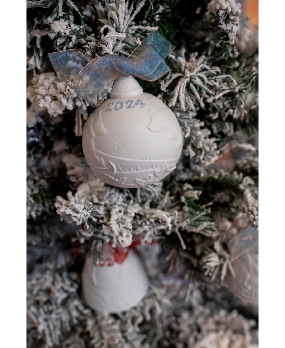 Lladrò 2024 Christmas Ball Blue In Multi