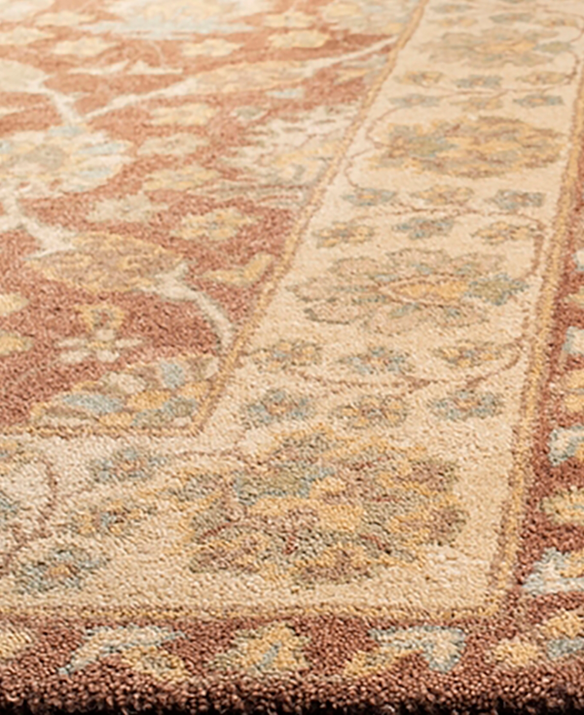 Safavieh Antiquity At315Area Rug - Brown