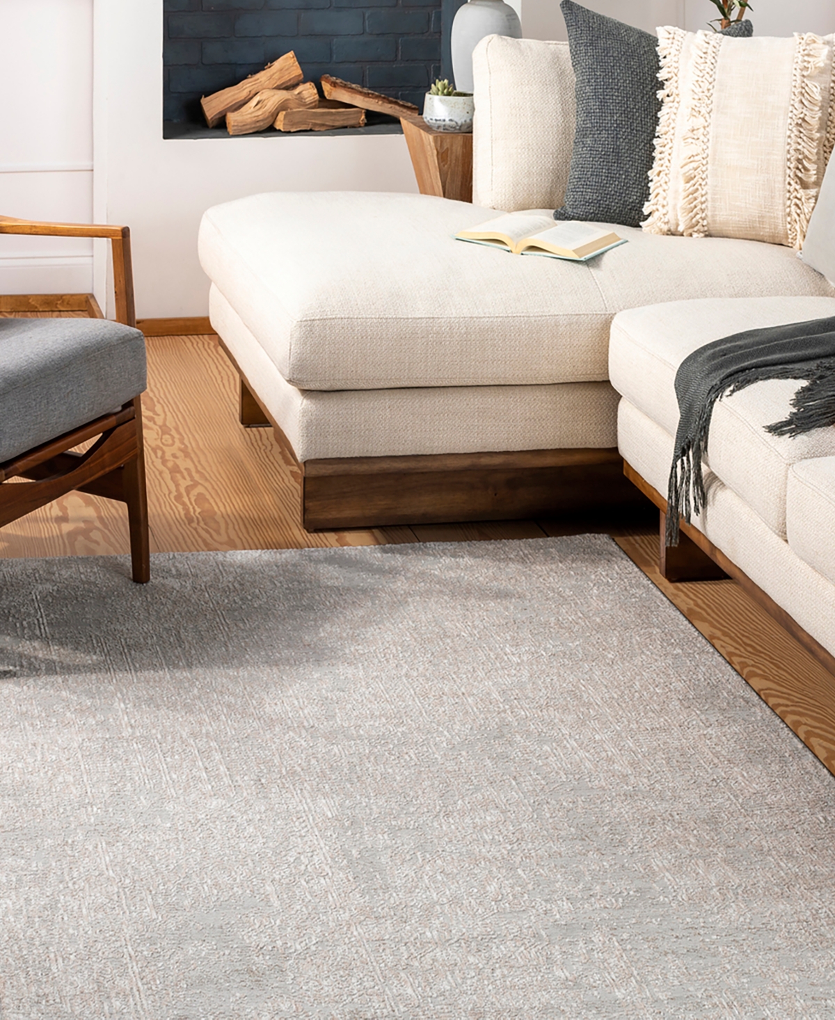 Surya Carmel Crl-2300 2'x3' Area Rug In Silver