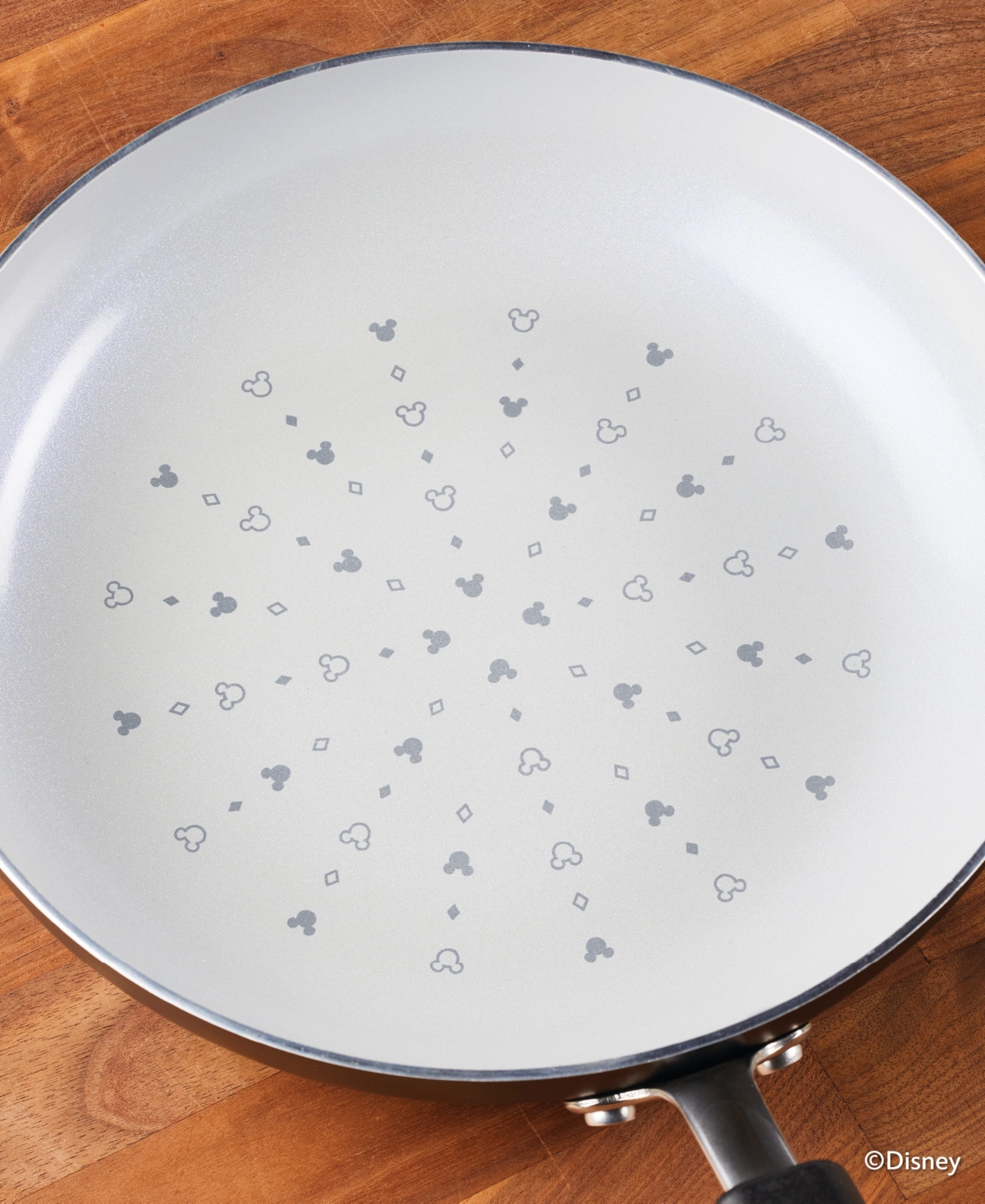 Farberware Disney Monochrome Ceramic Nonstick 11 Inch Fry Pan In Black