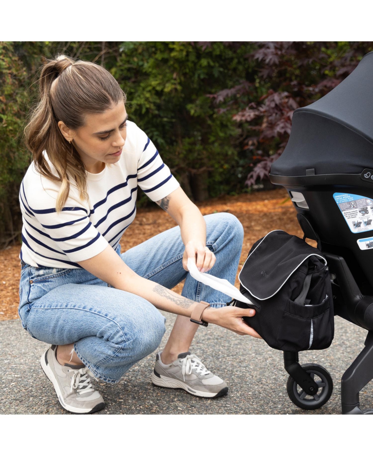 Evenflo Shyft Dualride Babe On The Run Infant Bag In Black