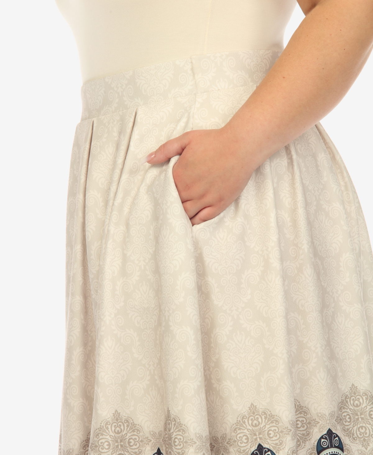 White Mark Plus Size Pleated Skirt With Border Print In Beige