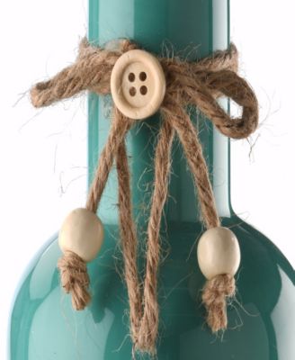 9 Porcelain Vase with Seahorse