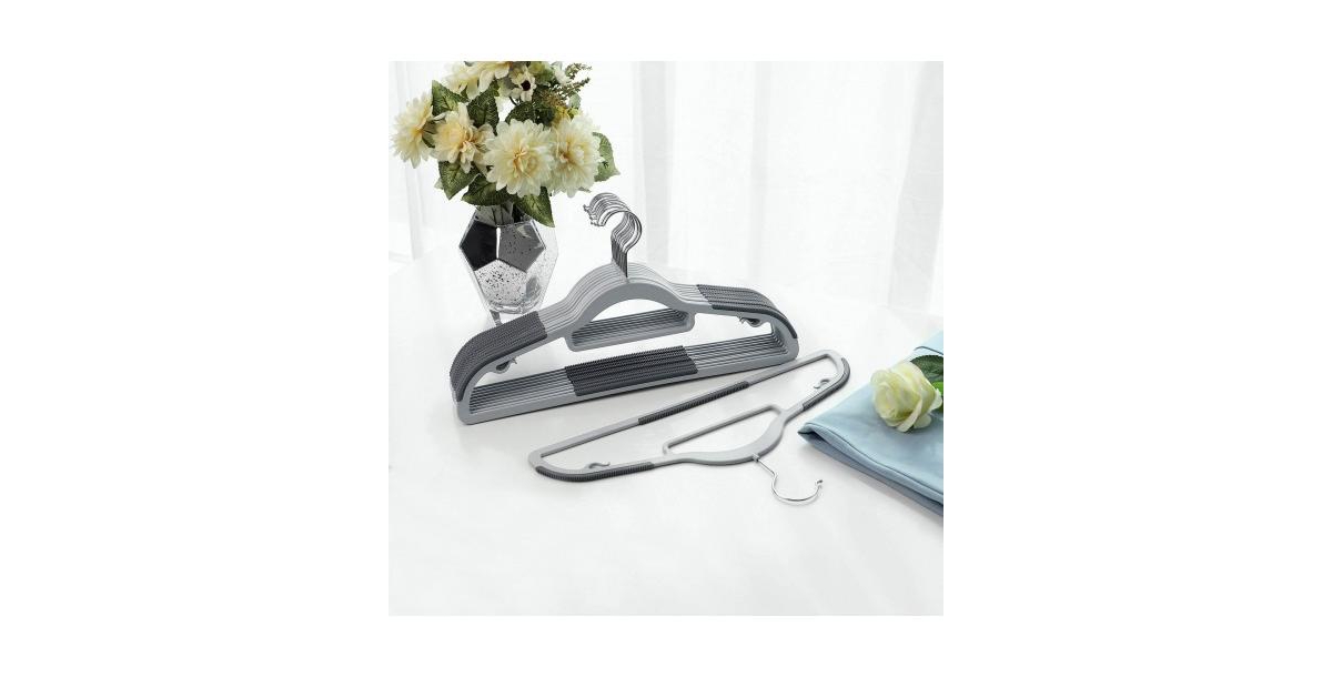 Slickblue Plastic Hangers Space Saving Clothes Hangers , Ultra Thin With Non Slip Rubber Coating, 30 Pieces
