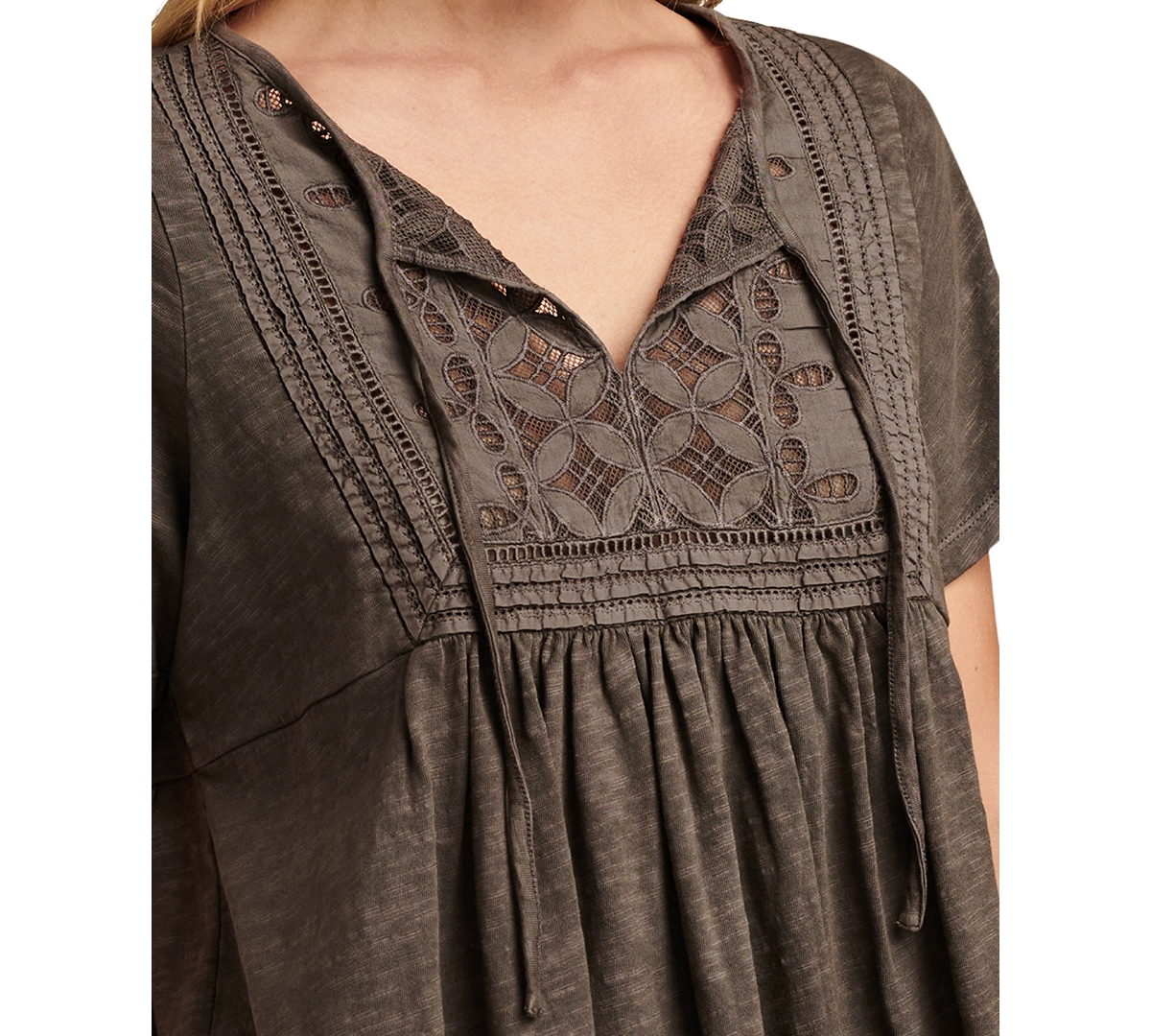 Lucky Brand Women's Cotton Embroidered Babydoll Tie-Neck Top