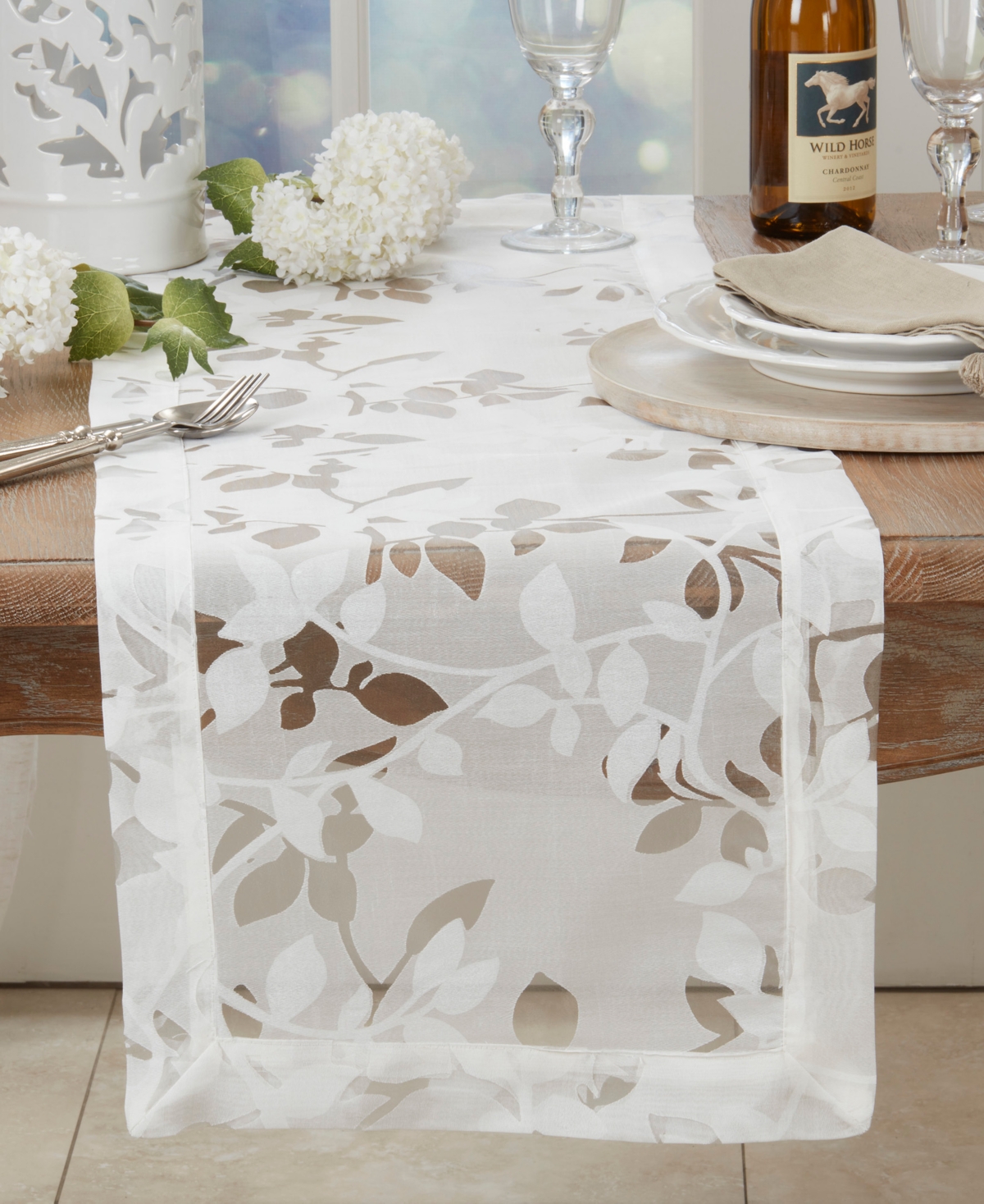Saro Lifestyle Sheer Elegance Burnout Voile Vine Design Table Runner, 16"x72" In White