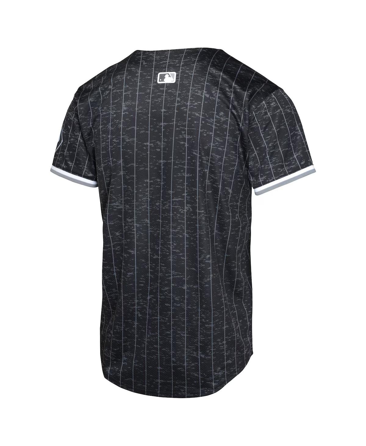 Nike Big Boys and GirlsChicago White Sox City Connect Limited Jersey - Black