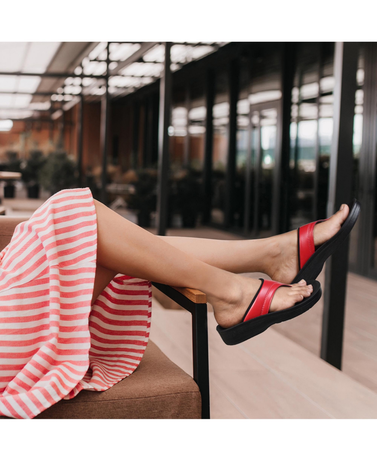 Aerothotic Ostrya Thong Sandals for Women