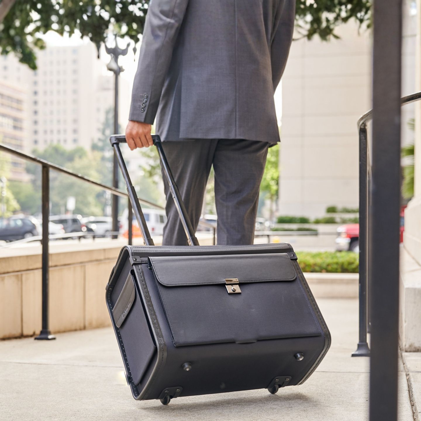 Сумка Alpine Swiss 19 Wheeled Briefcase Rolling Case Sales Sample Pilot Lawyer Attache, цвет: Чёрный — фото 5