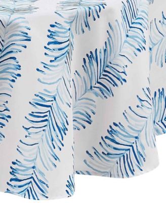 Seagrass Stripe Water-Resistant Indoor and Outdoor Tablecloth, 70" Round