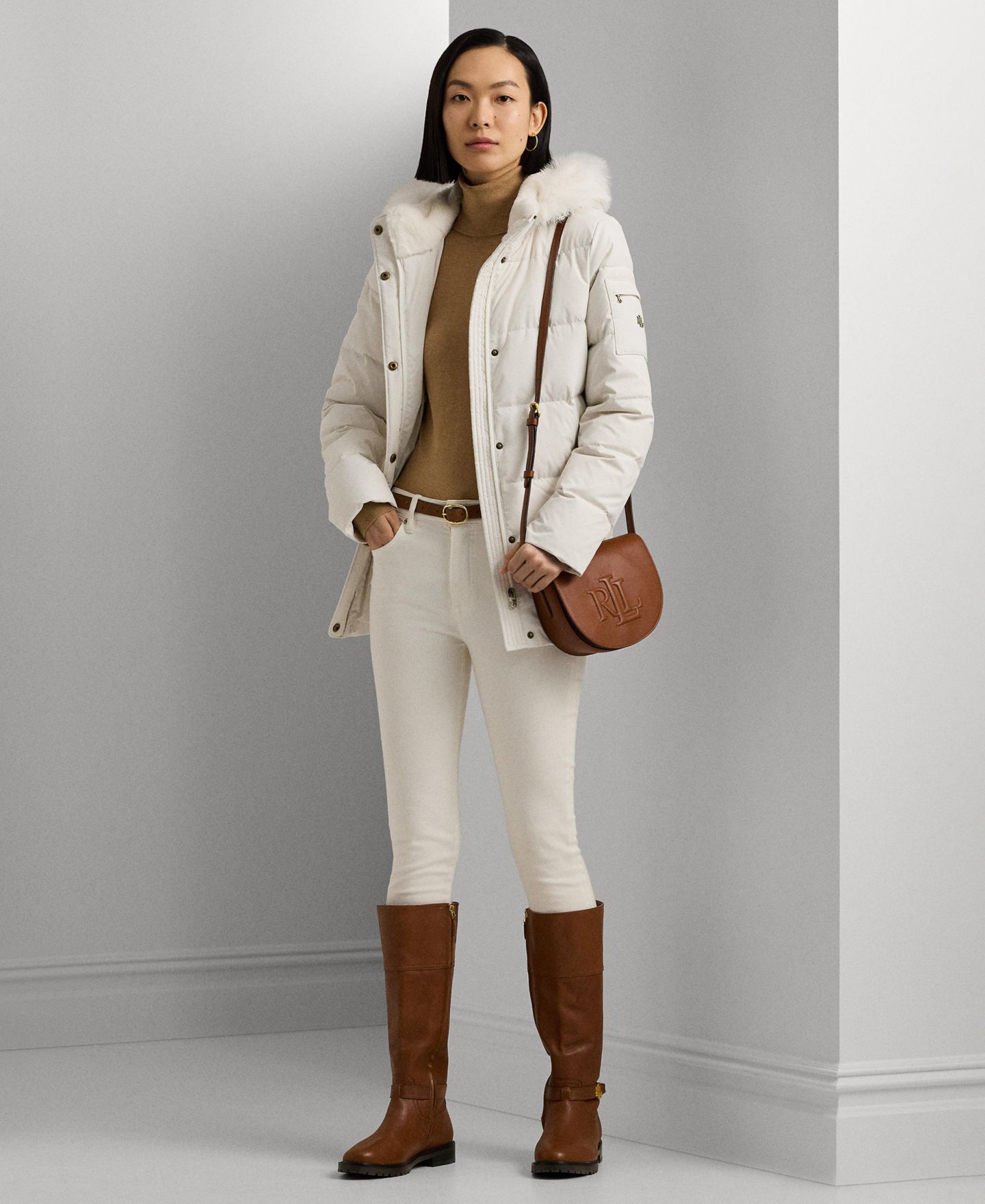 Женская куртка Lauren Ralph Lauren Petite Faux-Fur Hooded Puffer, цвет: Кремовый — фото 2