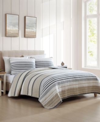 Dover Stripe Reversible 3 Piece Quilt Set, King