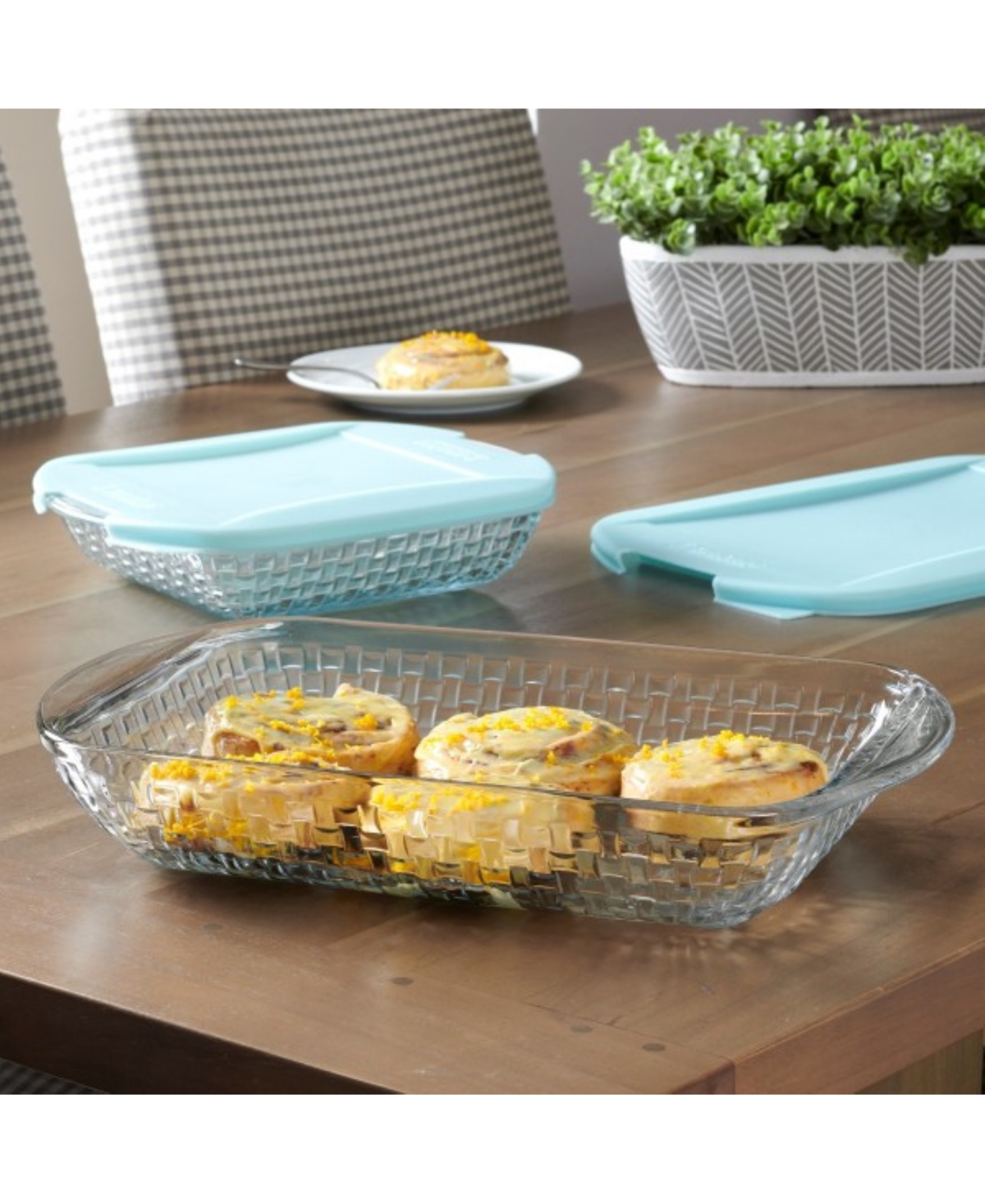 Anchor Hocking Basketweave Embossed 4-pc. Bakeware Bundle In No Color