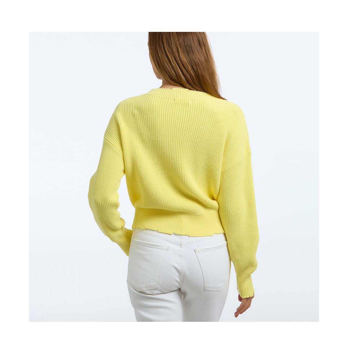 525 Women's Distressed V-Neck Pullover