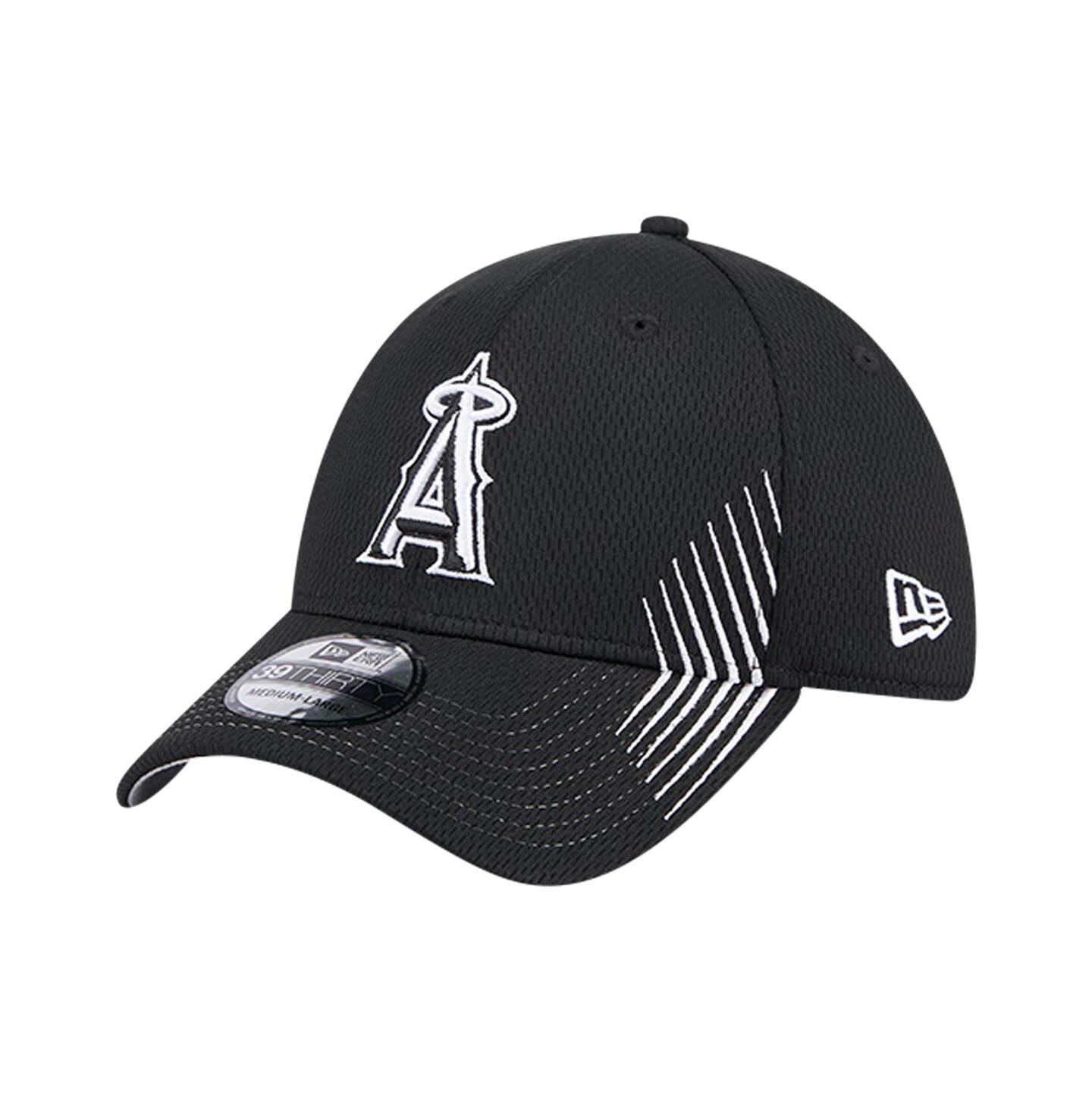 Мужская кепка New Era Black Los Angeles Angels Active Dash Mark 39THIRTY Flex Hat — фото 1