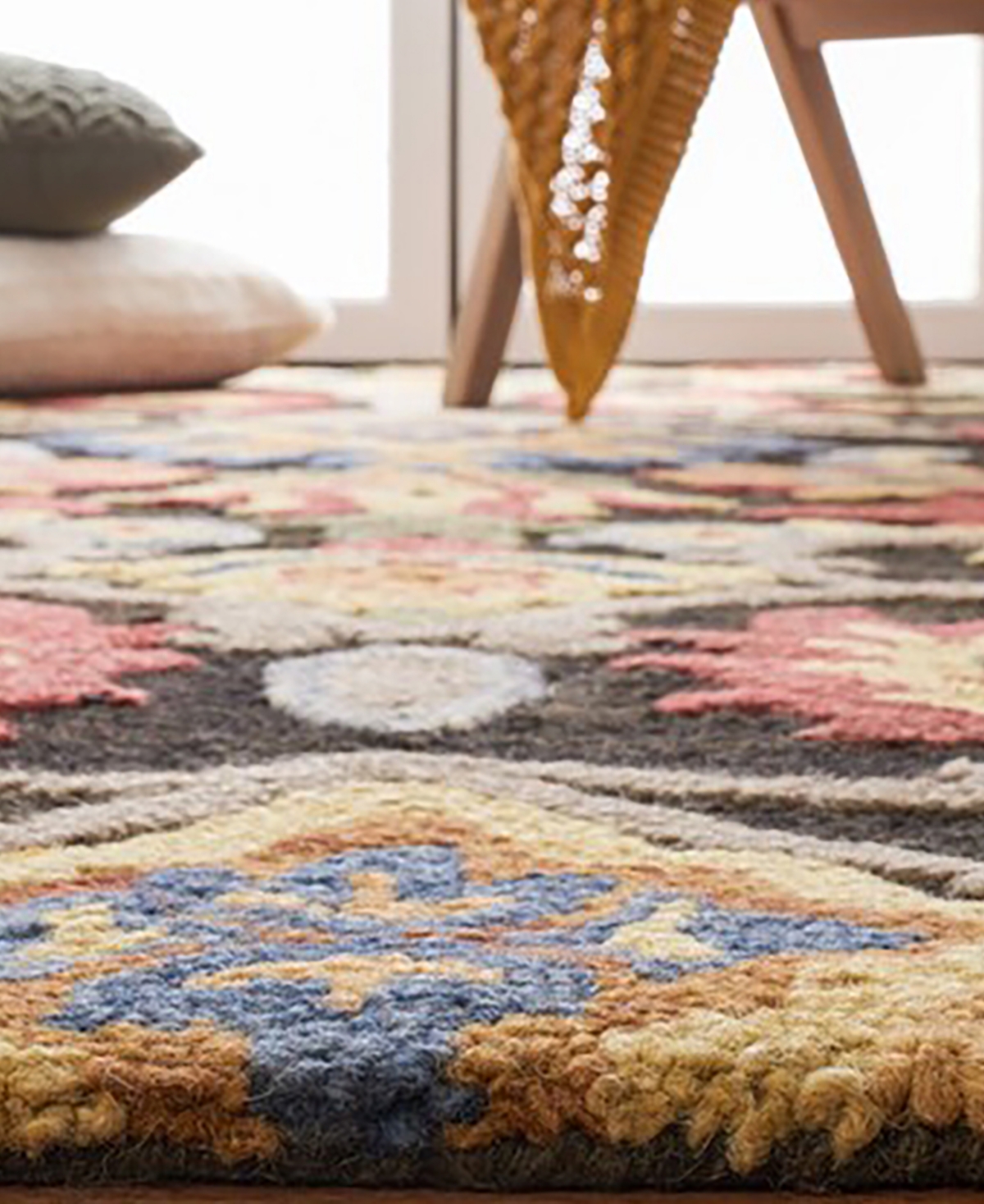 Safavieh Blossom Ii BLM402 6'x6' Area Rug