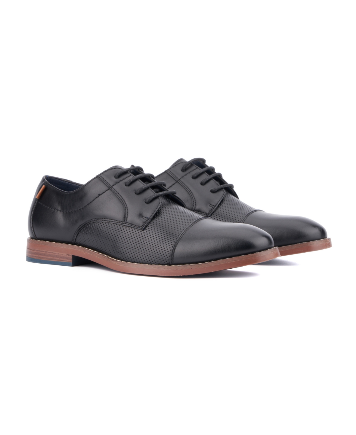 Reserved Footwear Men's Brennan Oxford Dress Shoe In Black
