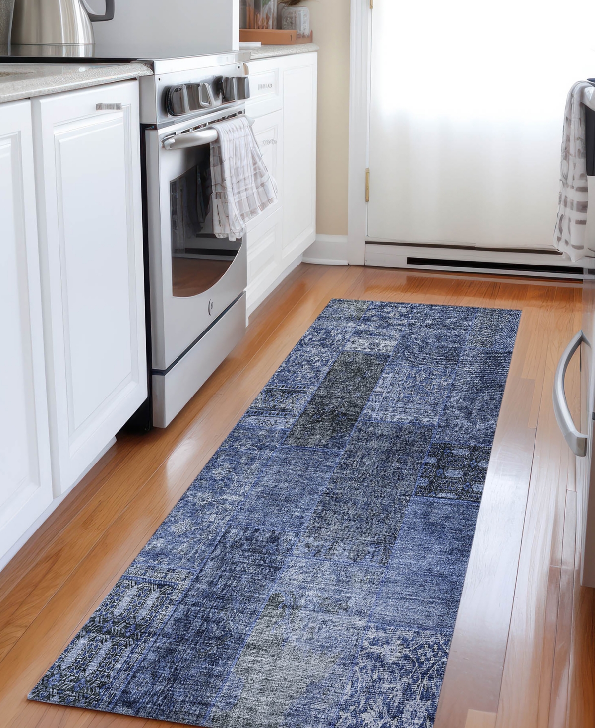 Addison Chantille Acn669 2'3"x7'6" Runner Area Rug In Navy