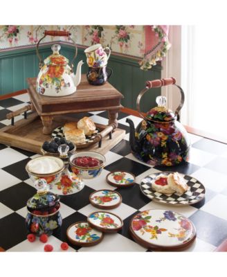 White Flower Market Mug