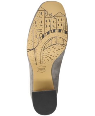 Women's Tam Square Toe Pumps