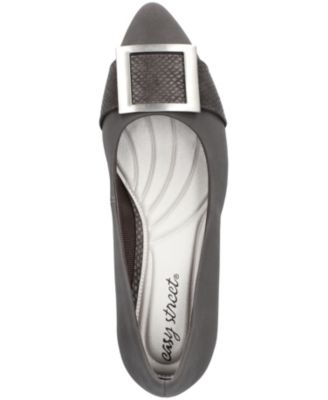 Women's Cider Block Heel Pumps