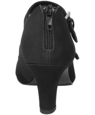 Women's Willis Mary Jane Pumps