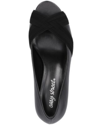 Women's Lavish Platform Pumps