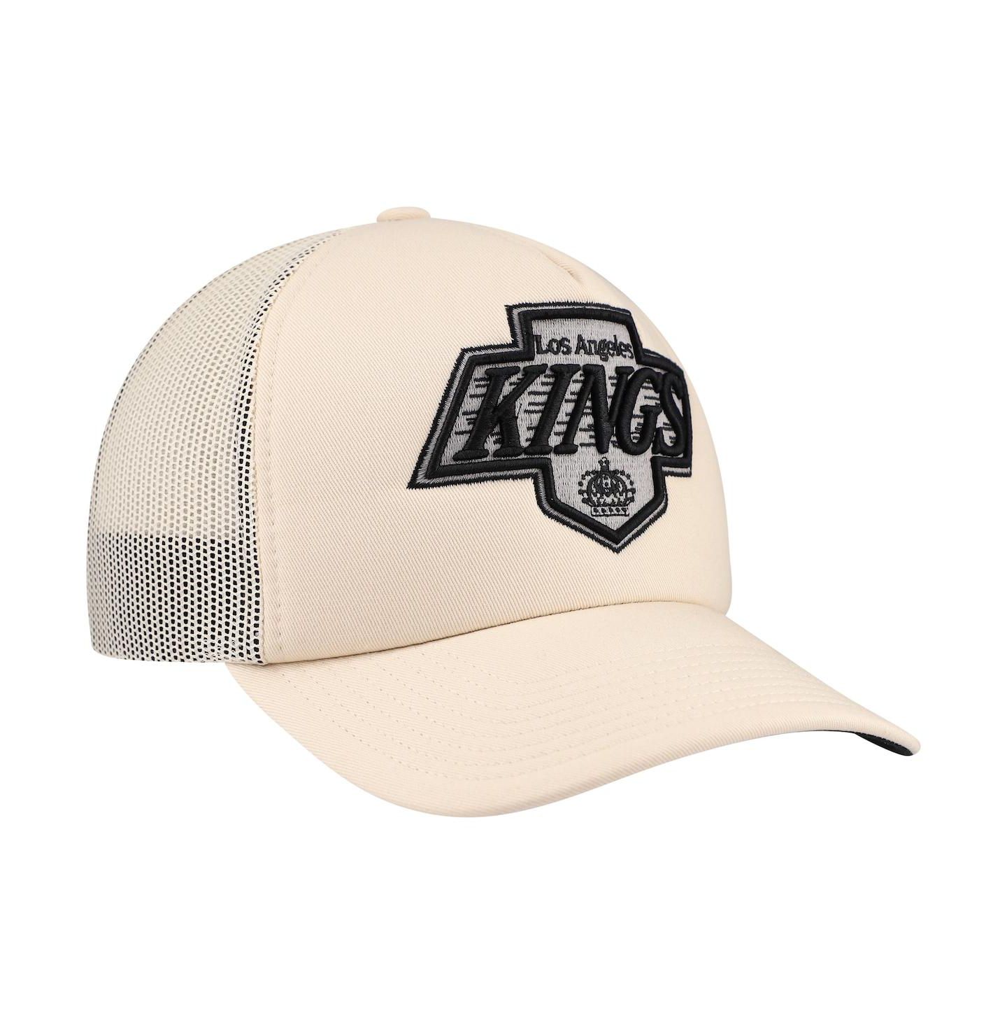 Мужская кепка Mitchell & Ness Cream Los Angeles Kings Foam Front Trucker Adjustable Hat — фото 4