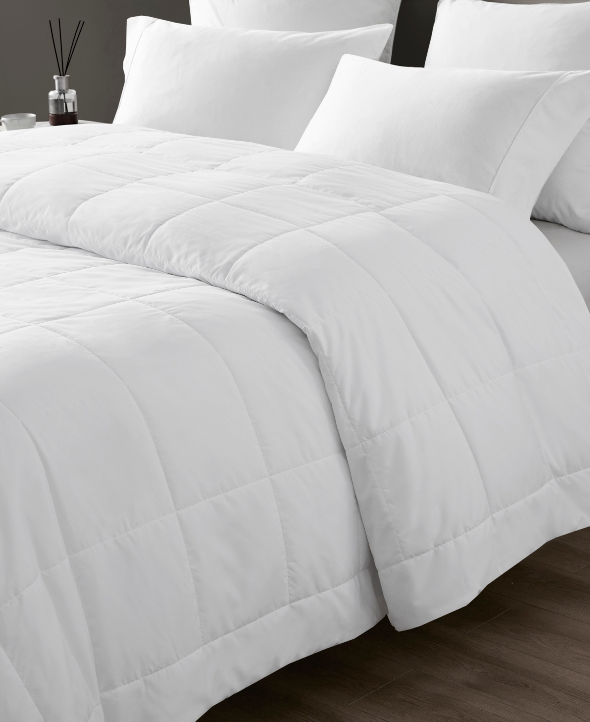 Sharper Image Cooling Touch Down Alternative Blanket, Full/queen In White