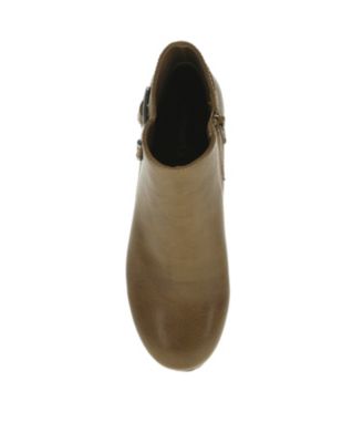 Women's Serena Zipper Wedge Booties