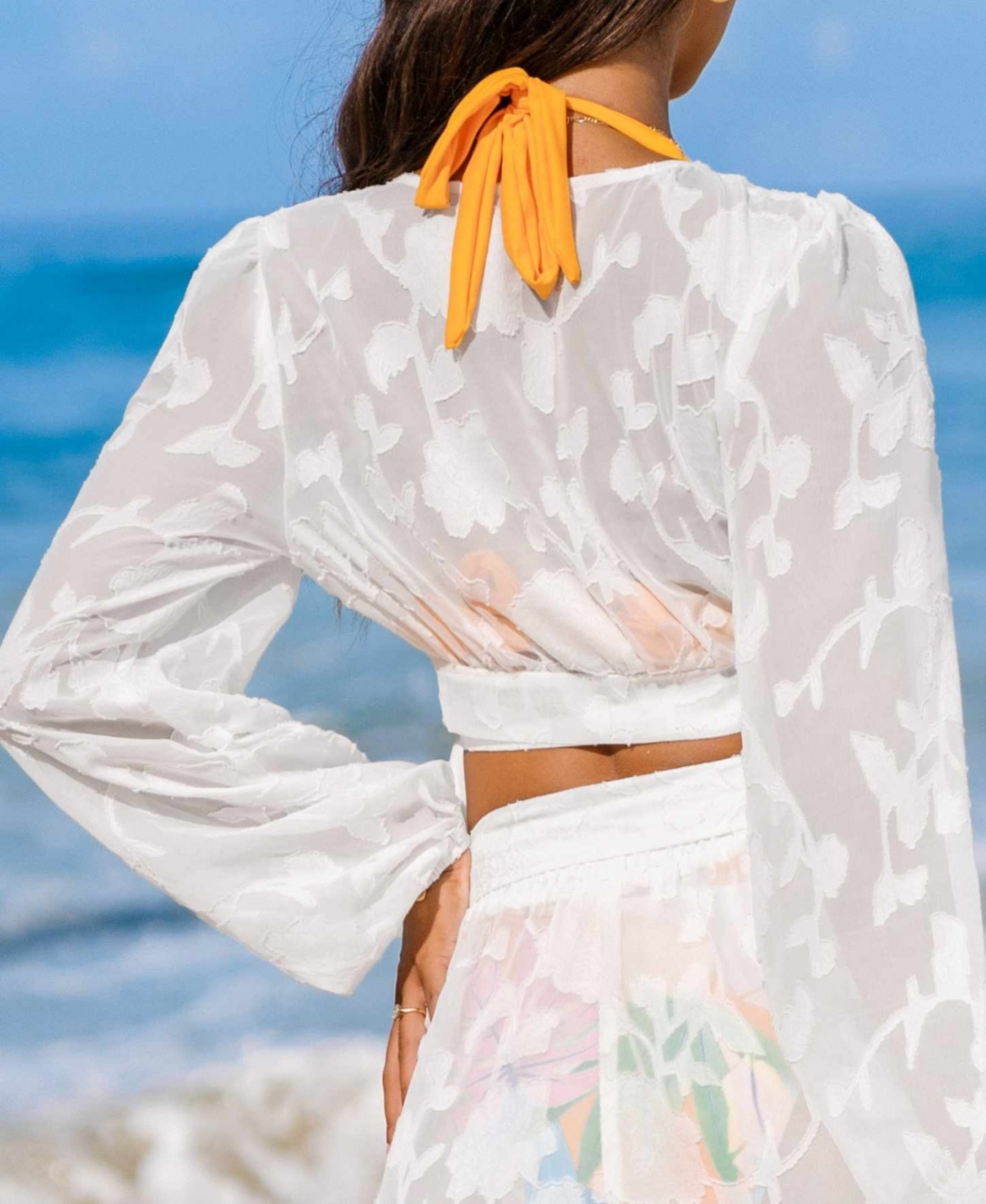 Cupshe Women'sFloral Puff Sleeve Cover-Up Top - White