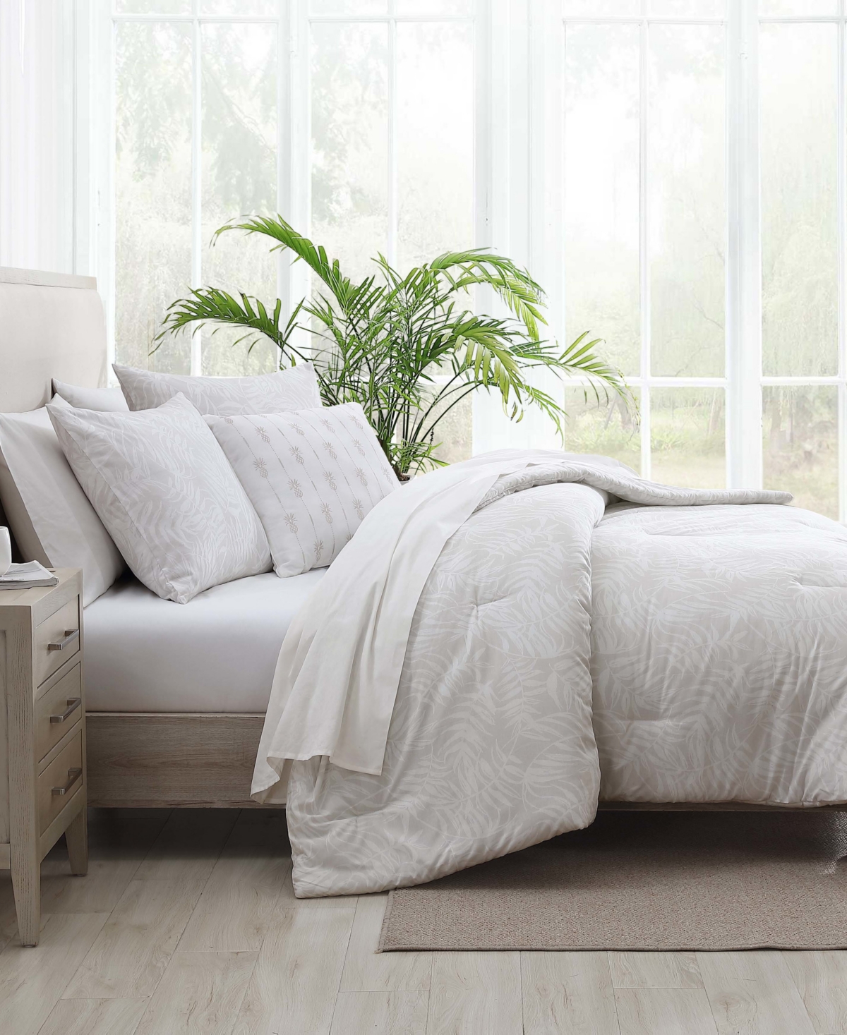 Tommy Bahama Home Art Of Palms 8 Piece Comforter Set, Queen In Beige