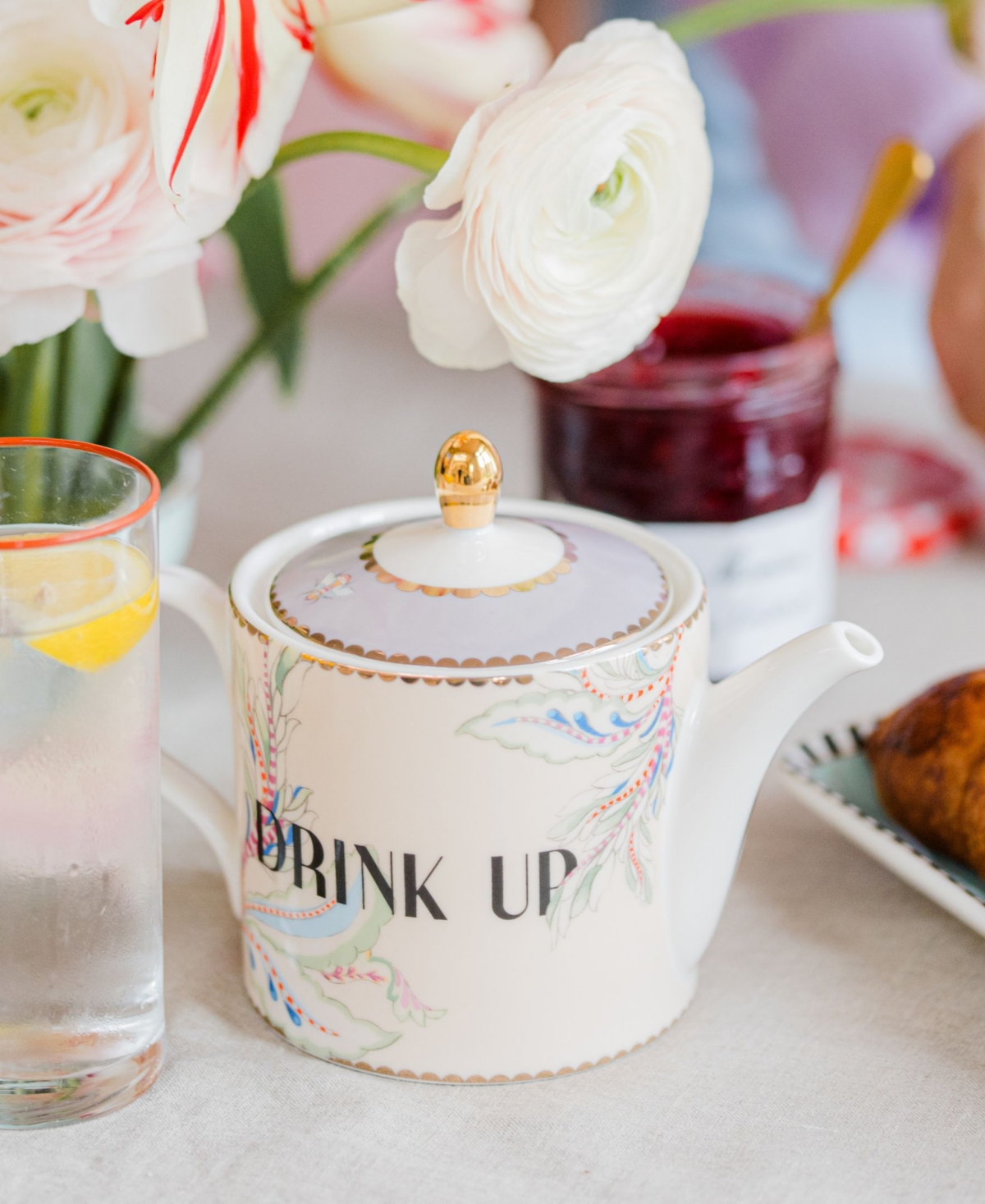 YVONNE ELLEN FLORAL TEAPOT AND 2 SMALL MUGS SET 