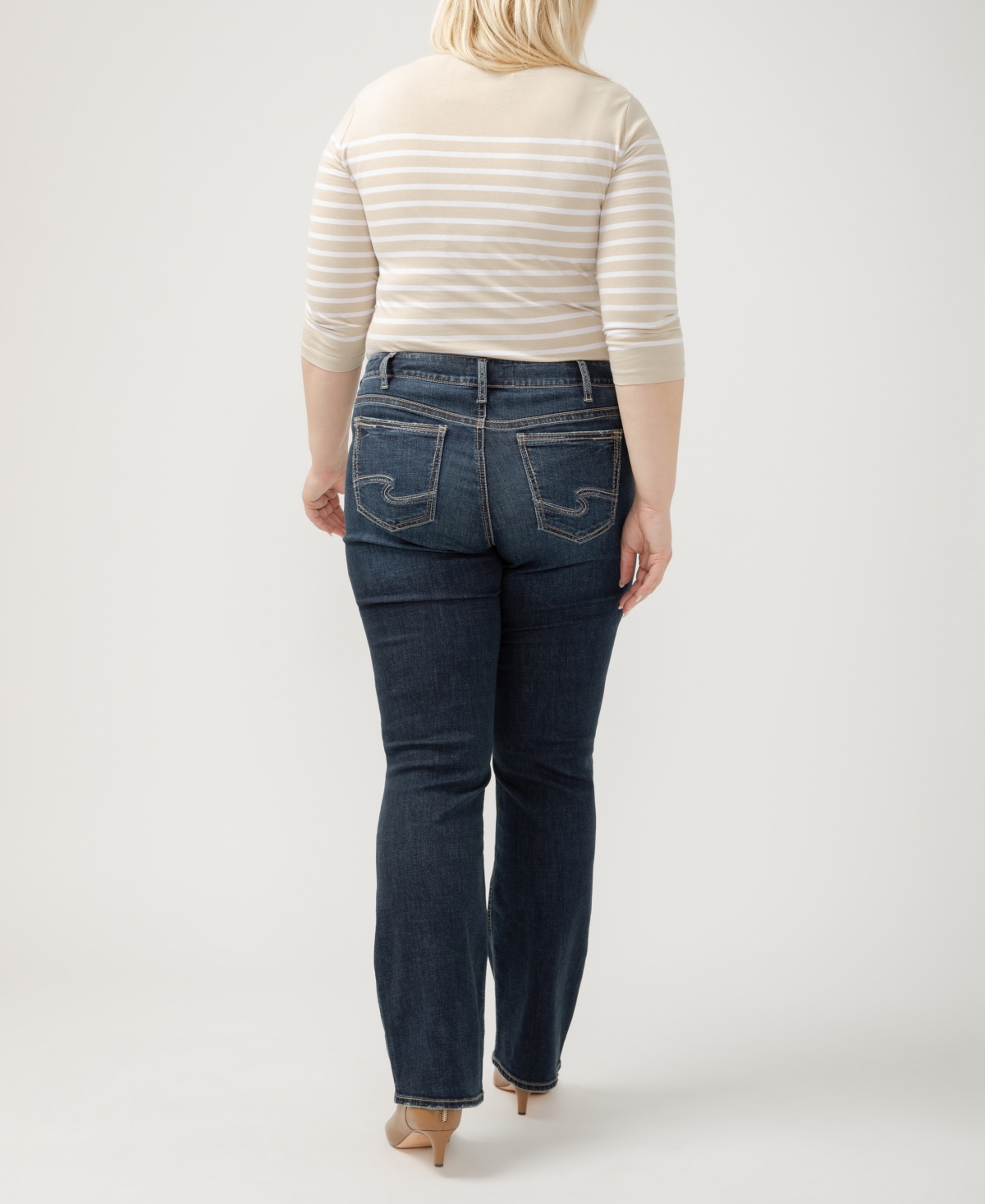 Shop Silver Jeans Co. Plus Size Suki Mid Rise Curvy Fit Slim Bootcut Jeans In Indigo