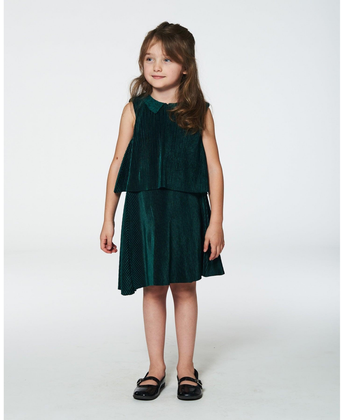 Deux par Deux Big Girls Sleeveless Dress With Eyelet Collar- Forest green