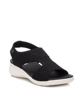 Women's Flat Sandals