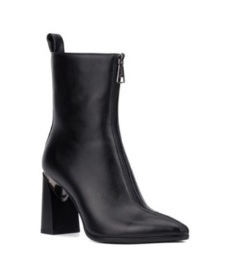 Women's Hyde Pointed Toe Ankle Boot