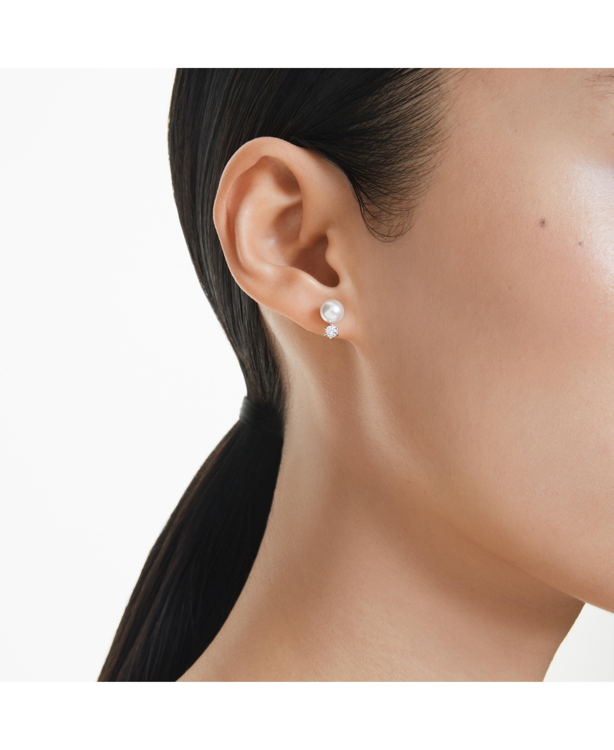 Swarovski Crystal Pearl, Round Cut, White, Rhodium Plated Matrix Stud Earrings In Silver