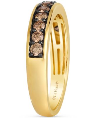 Chocolatier&reg; Men's Chocolate Diamond Band (7/8 ct. t.w.) in 14k Gold