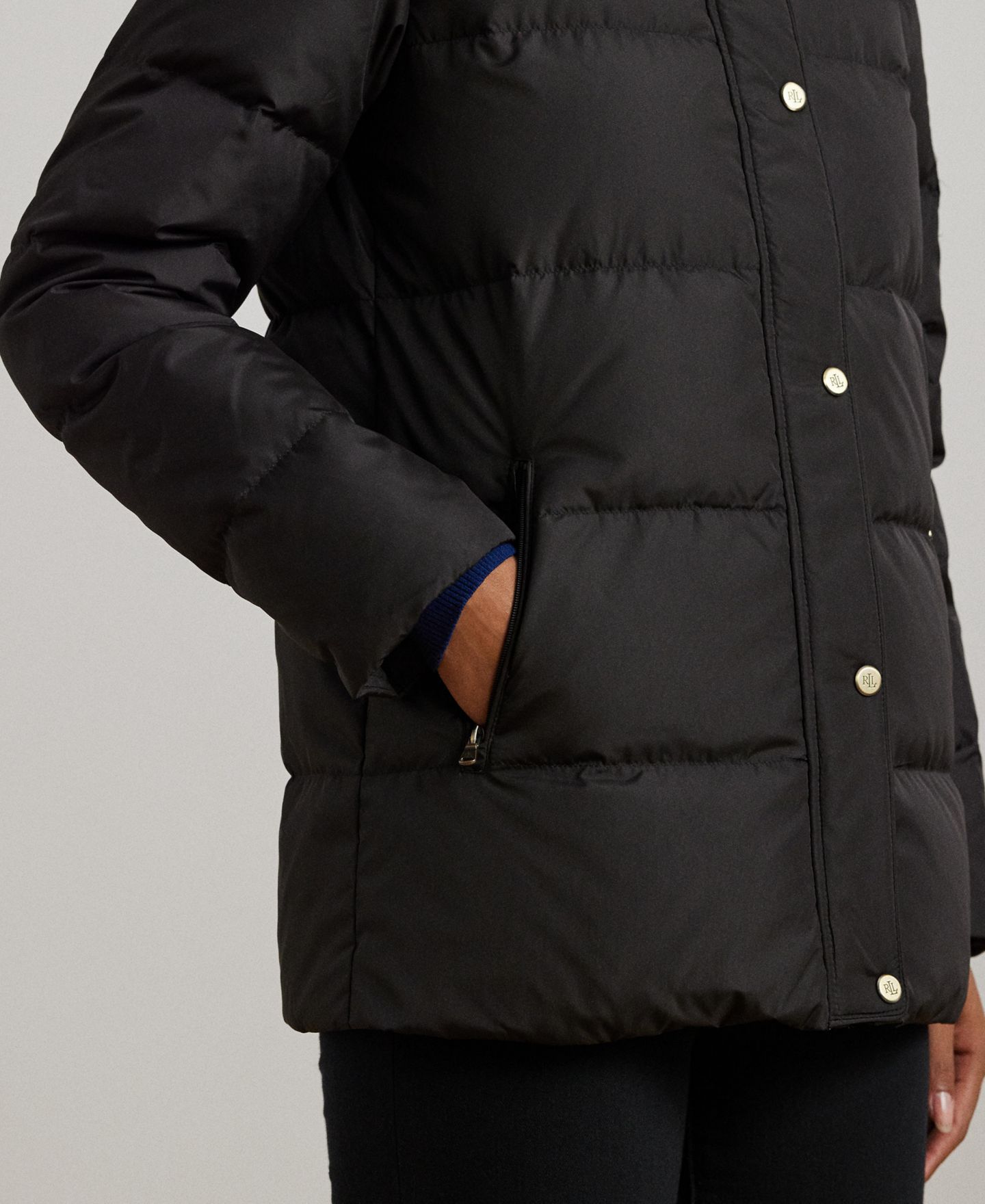 Женская куртка Lauren Ralph Lauren Faux-Fur Hooded Puffer, цвет: Чёрный, вариант 1 — фото 4