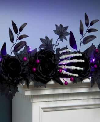 Bad to the Bone Garland, 6 feet