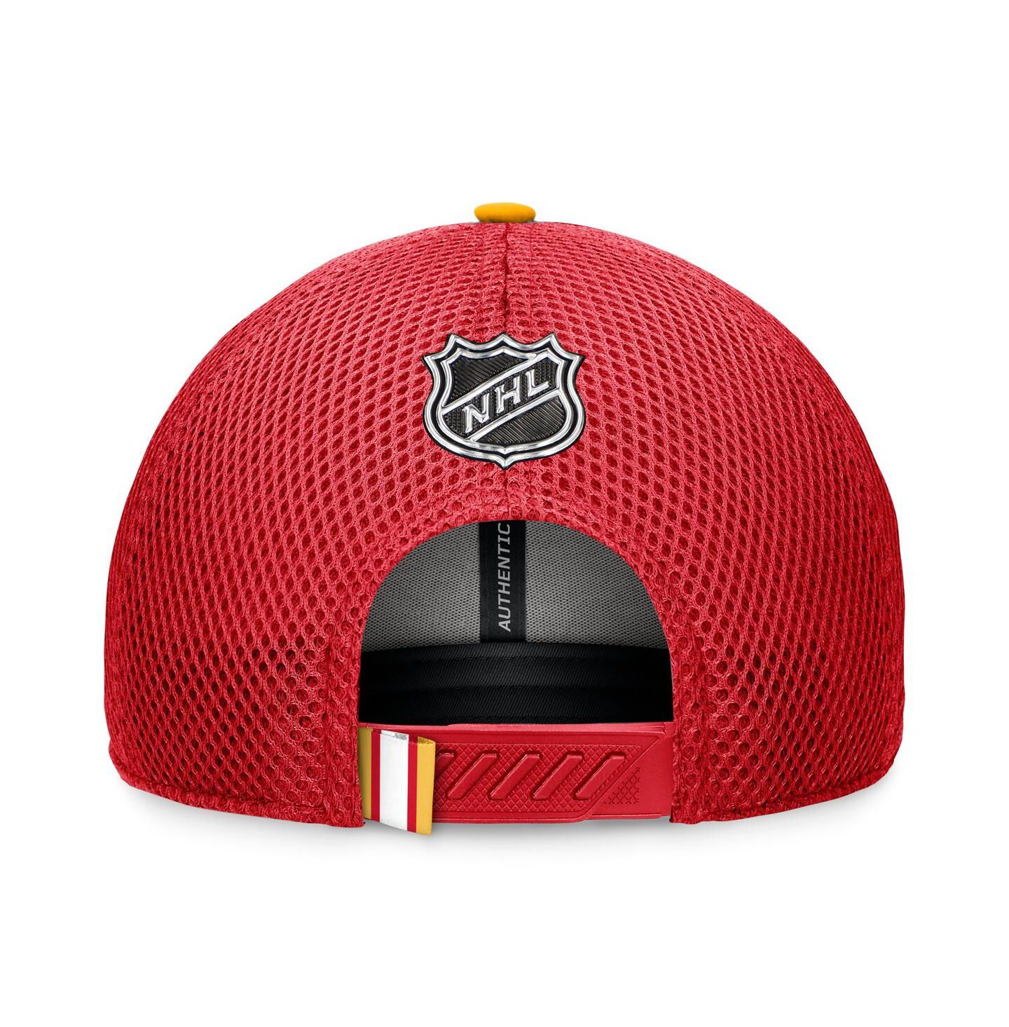Мужская кепка Fanatics Red Calgary Flames 2024 NHL Draft on Stage Trucker Adjustable Hat — фото 2