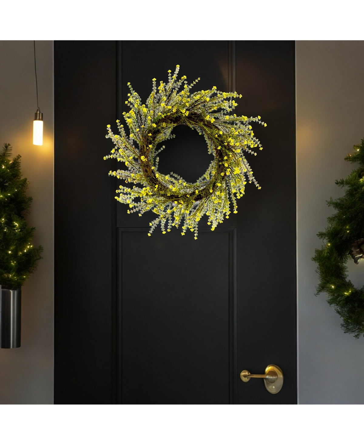 Slickblue Miniature Floral Wreath - Petite Handcrafted Decor Accent for Home