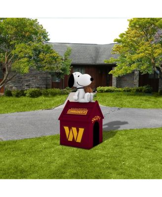 Washington Commanders Inflatable Snoopy Doghouse