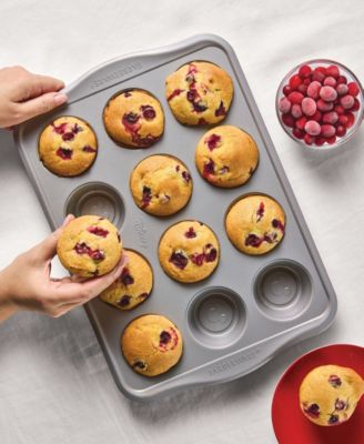 Bake with Mickey Mouse 12-Cup Muffin Pan