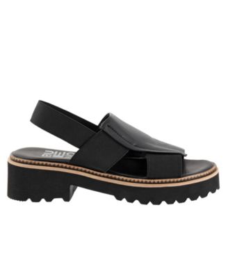 Amy Sandal