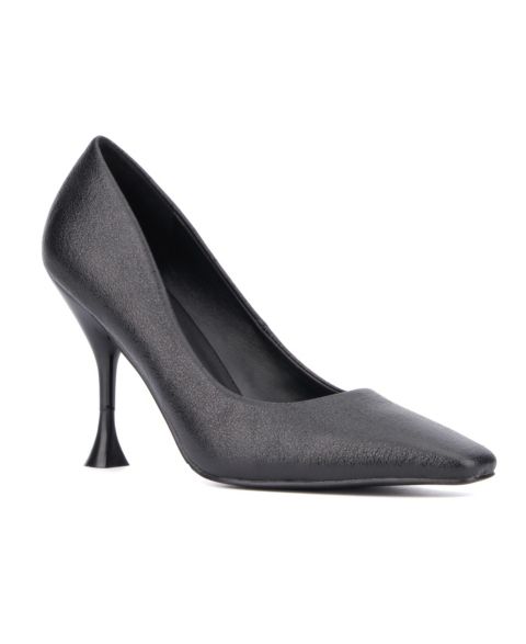 Женские туфли Torgeis Kamana Flared Heel, цвет: Чёрный